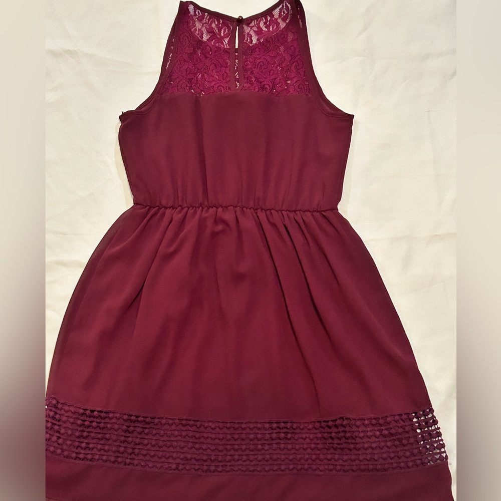 Dress fitted maroon sz M